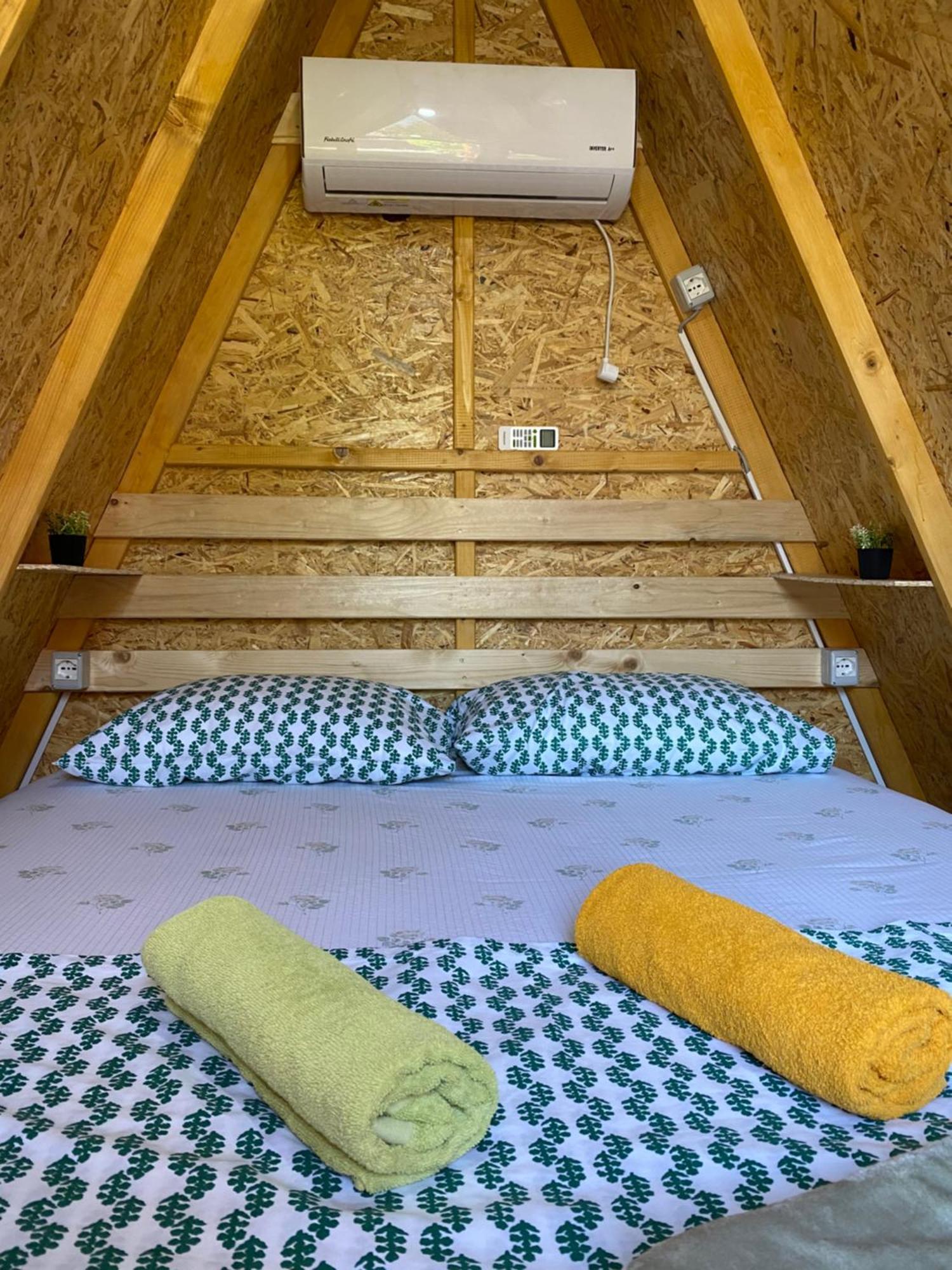 The Hood - Shkodra Backpackers Hostel Exterior foto